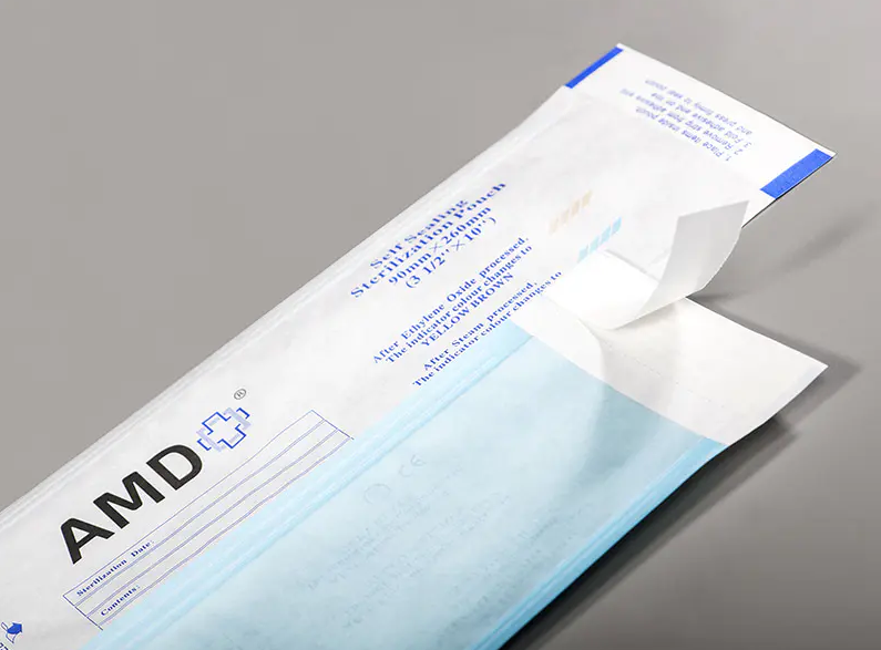 Como uma bolsa autovedante de esterilização protege instrumentos médicos